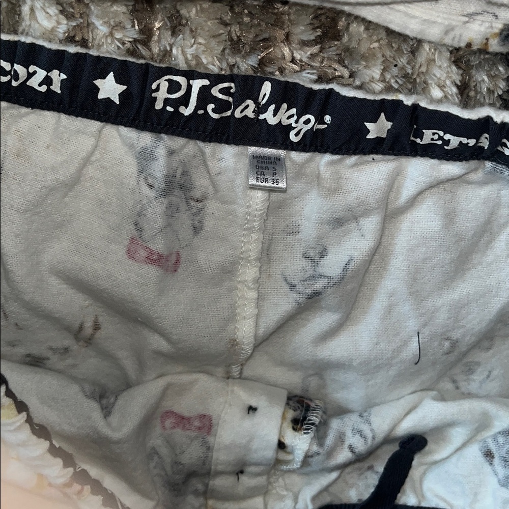 P. J. Salvage Cream Flannel Pajama Set with Dog Pattern long sleeves w/pockets - Picture 5 of 7